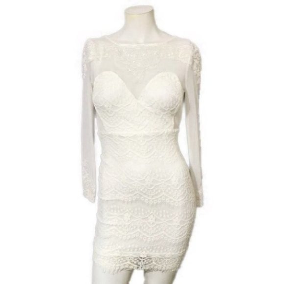 Xenia Boutique | Ivory Lace Mini Dress Bundle | XS - Picture 2 of 8